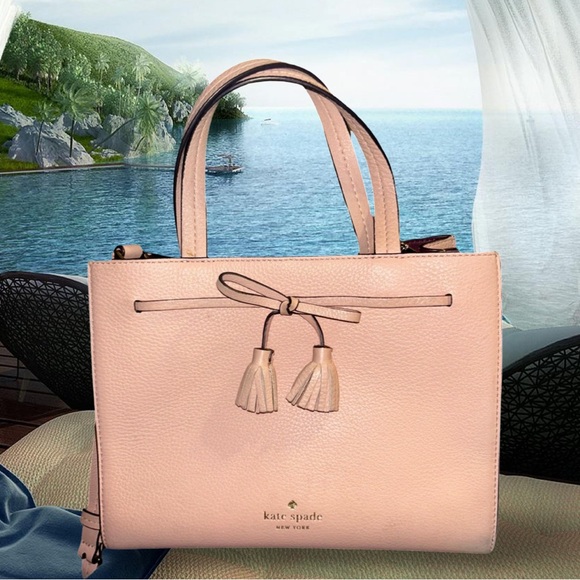kate spade Handbags - Kate Spade Hayes Roseycheeks Leather Handbag Light Pink Bow Crossbody Strap